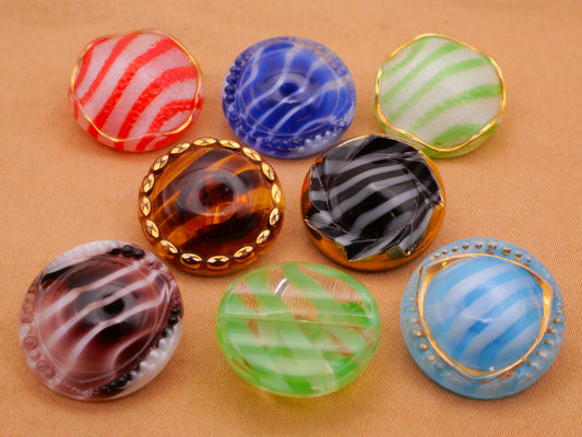 Wavy Stripe Dig Dig Vintage Glass Button Various 18mm