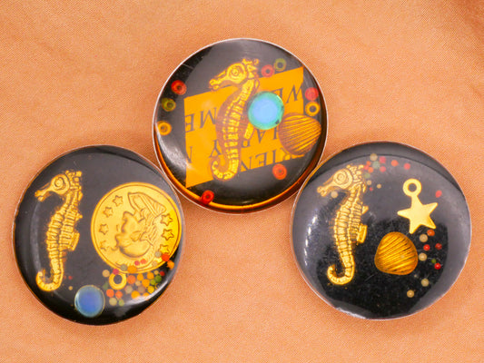 Seahorse Nautical Junque Resin Metal Button Various 29-30mm