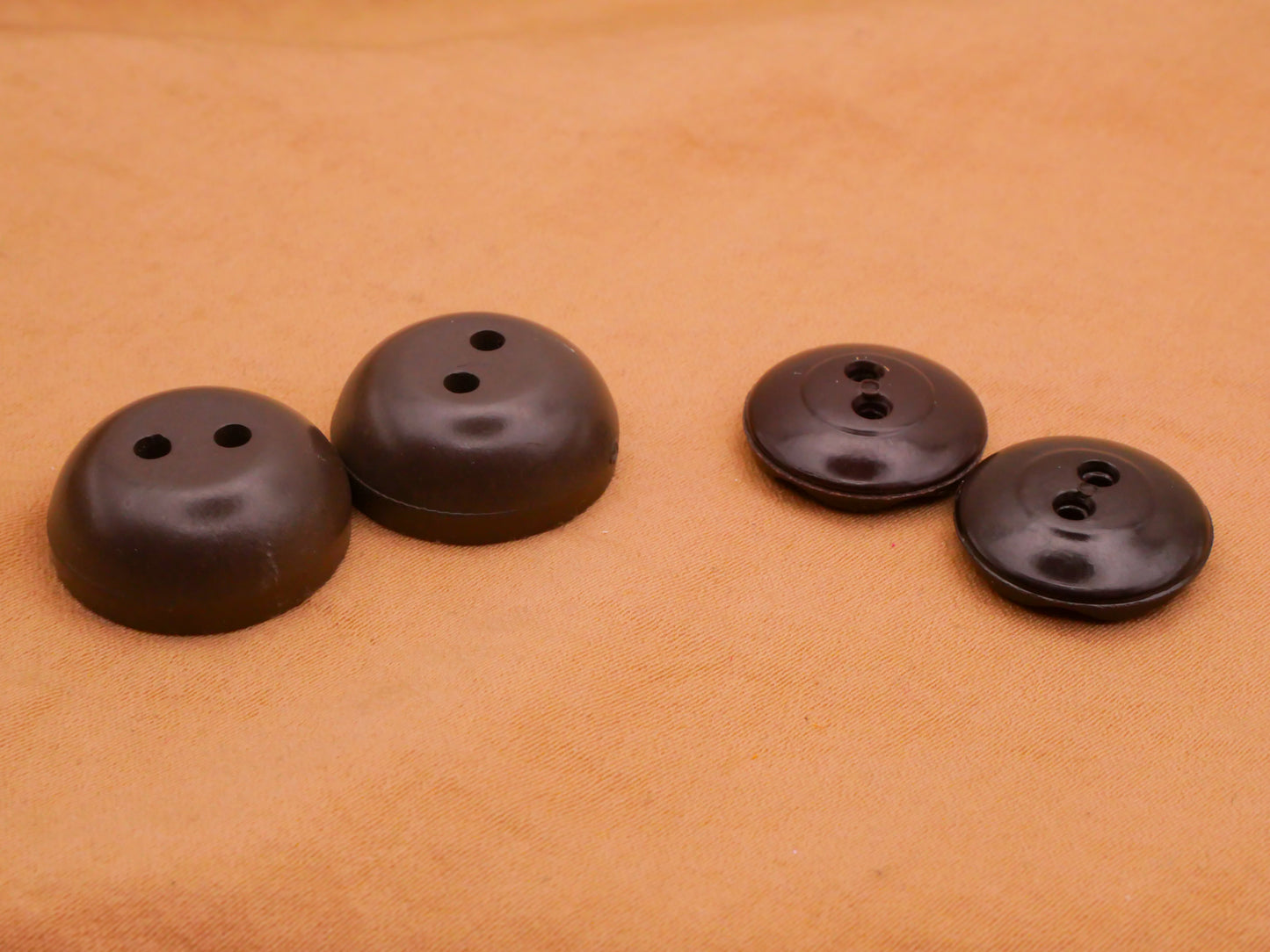 Brown Plastic Vintage Pair of Buttons Various 15-18mm