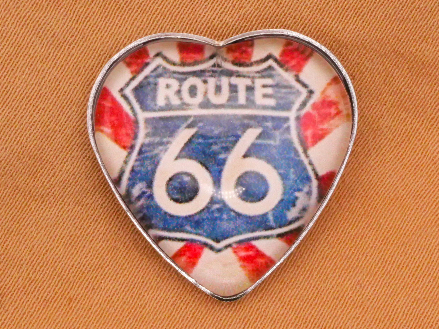 Route 66 Sign Stripes Heart Plastic Metal Button 21mm
