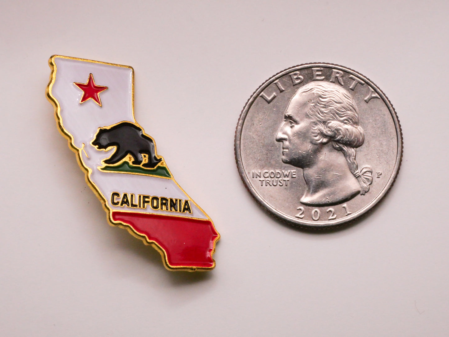 California State Flag Bear Star Enamel Metal Button 24x32mm