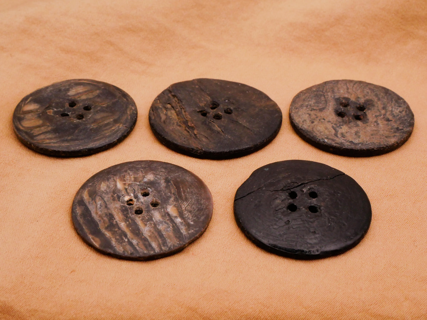 Radial Design Smokey Mother of Pearl Shell Button Various 27-30mm