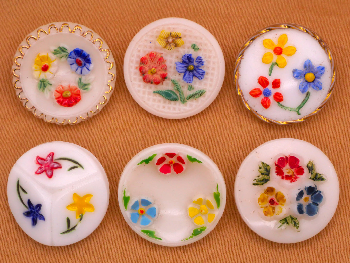Flower Floral Red Yellow Blue White Glass Button Various 18-19mm