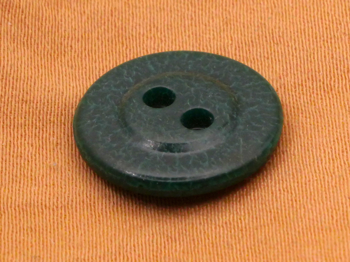 Girl Scout Great Seal Trefoil Shamrock Logo Green Early Plastic Button 15mm
