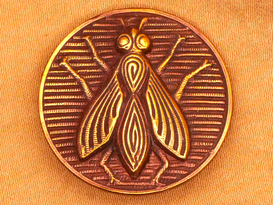 Fly Winged Insect Stripe Woodgrain Red Tinted Brass Metal Button 27mm
