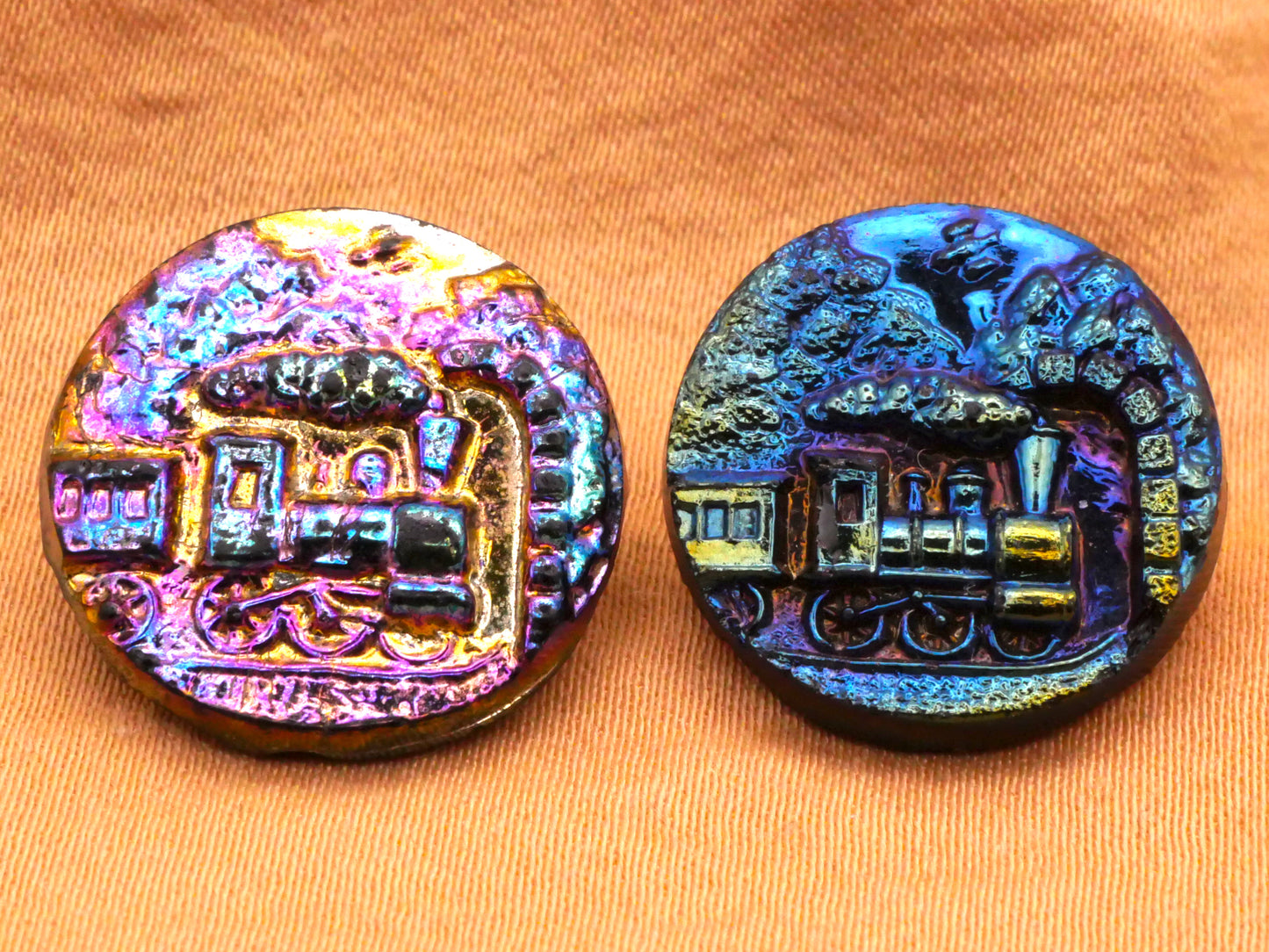 Train Locomotive Tunnel Bird Iridescent Luster Black Glass Button Various 18mm