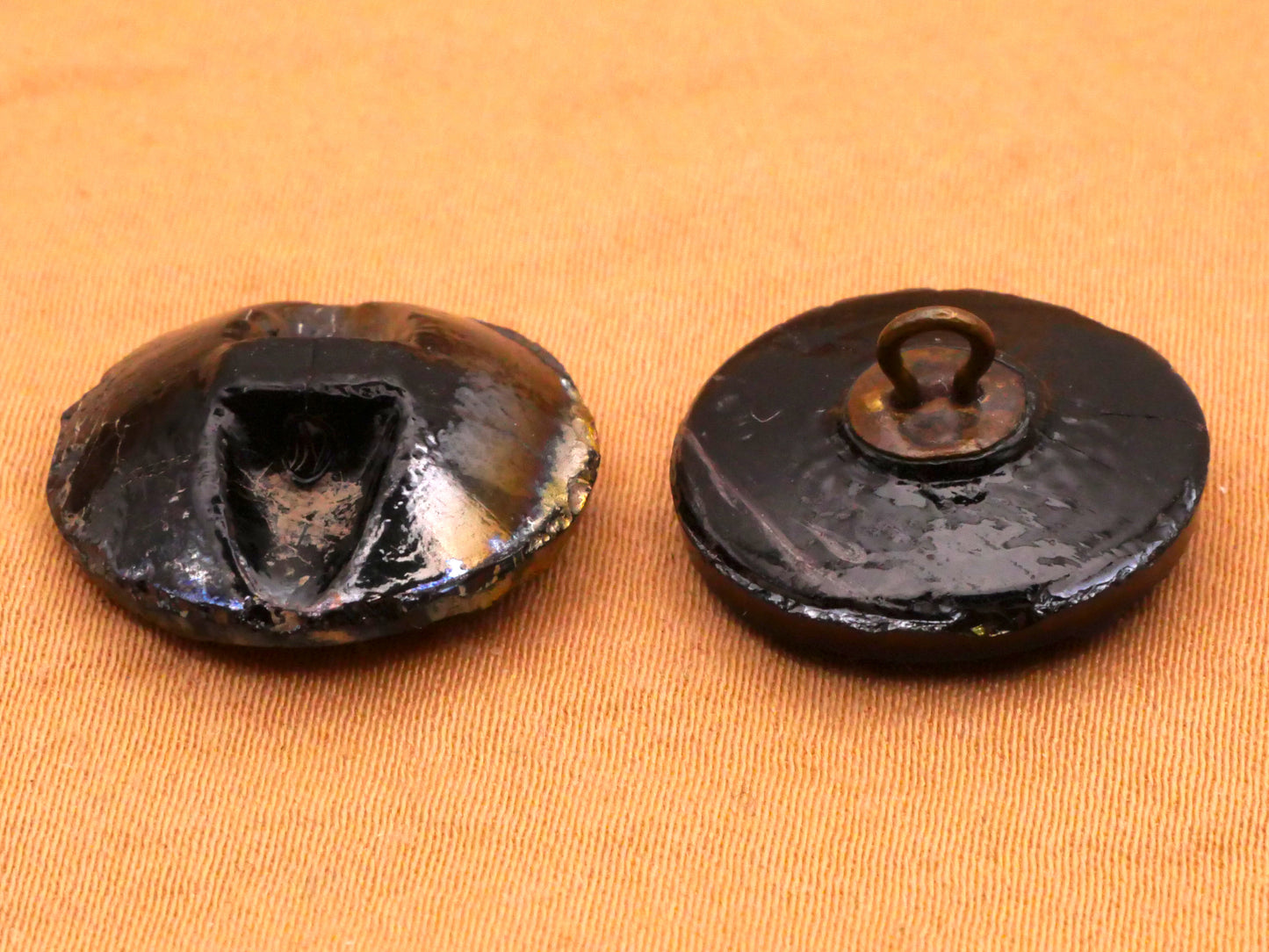 Train Locomotive Tunnel Bird Iridescent Luster Black Glass Button Various 18mm