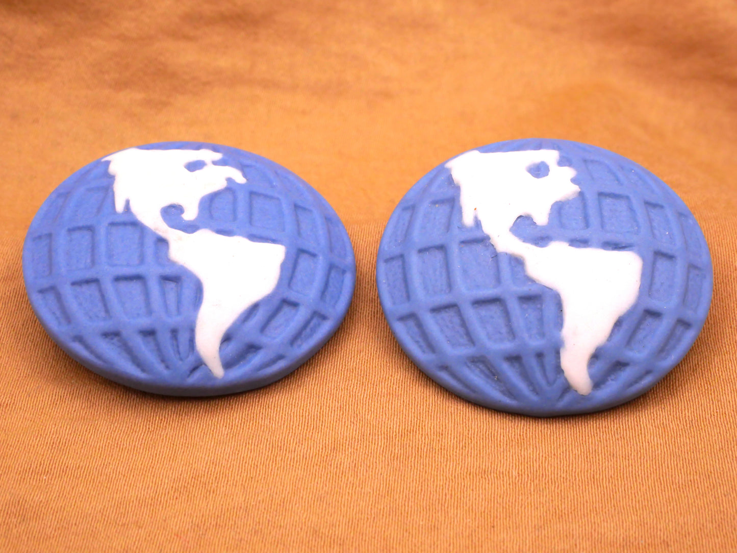 Earth Globe Jasperware Blue White Studio Button Various 32mm