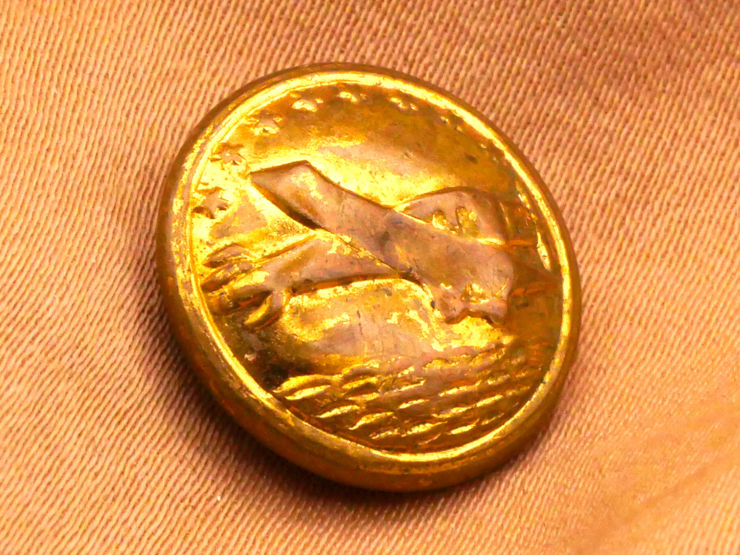 Airplane Plane Ocean Scene Stars Brass Metal Button 15mm