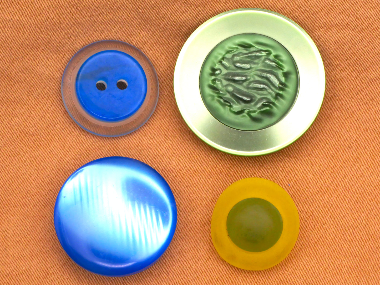 Blue or Green Vintage Plastic Button Various 15-27mm