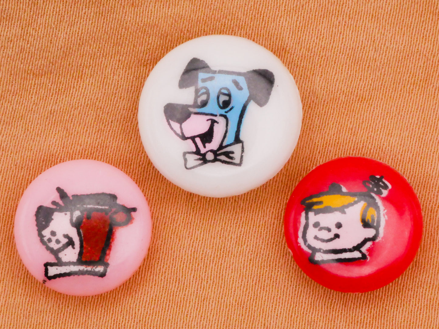 Hanna-Barbera Cartoon Character Vintage Plastic Button Various 13-15mm
