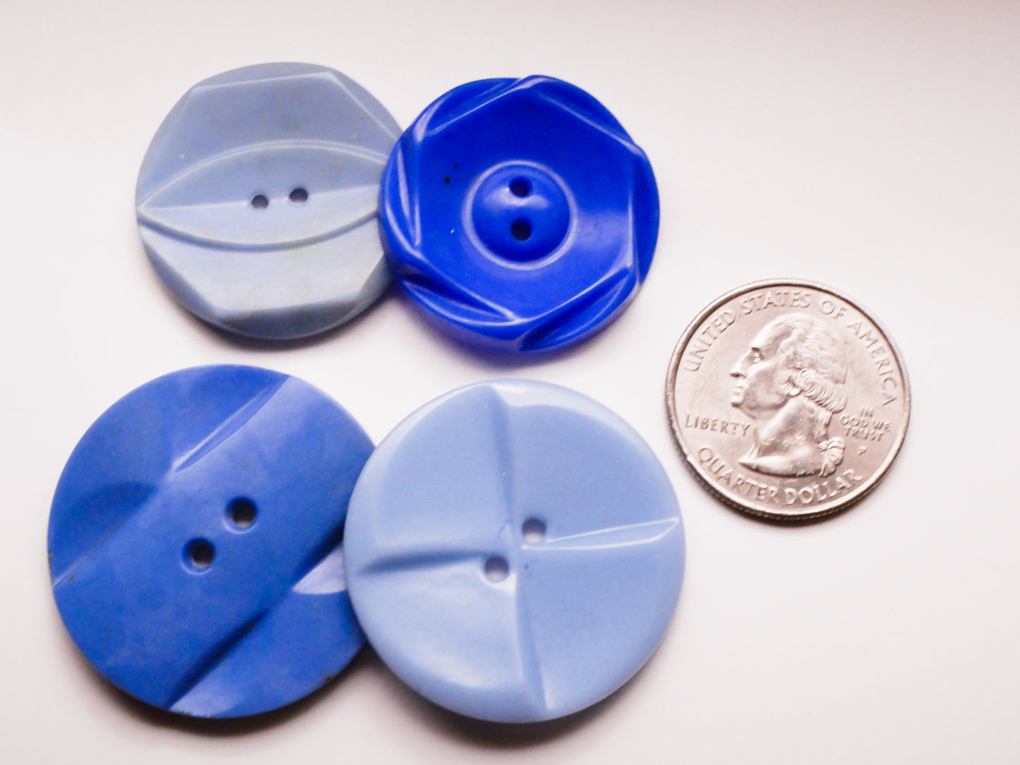 Blue Shades Vintage Plastic Set of Four Buttons 28-34mm
