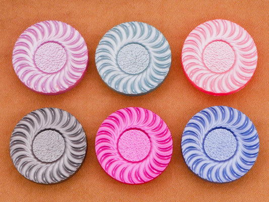Sun Pearlescent Plastic Vintage Button Various 19mm