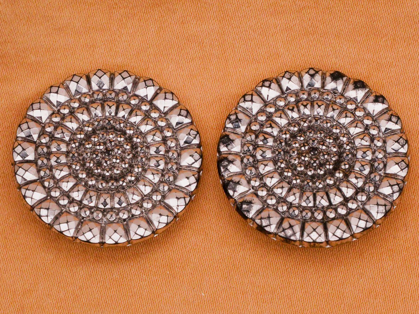 Firework Silver Luster Steel-Cut Look Black Glass Button Various 27mm