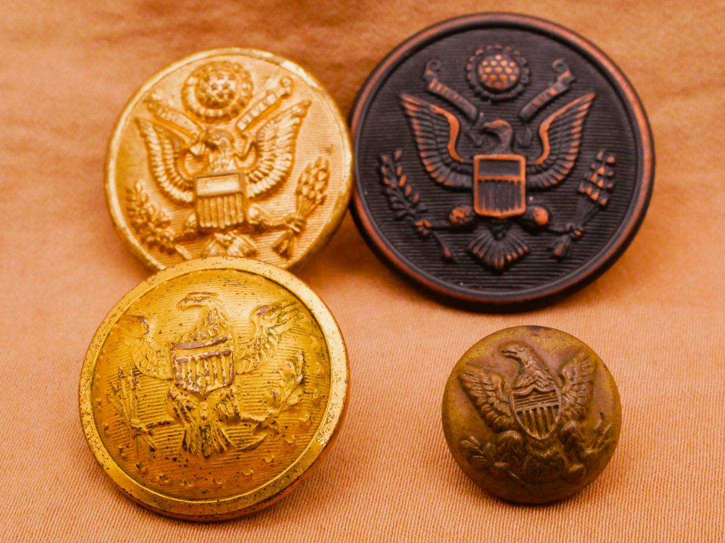 Eagle or Great Seal Antique Metal Button Various 14-28mm