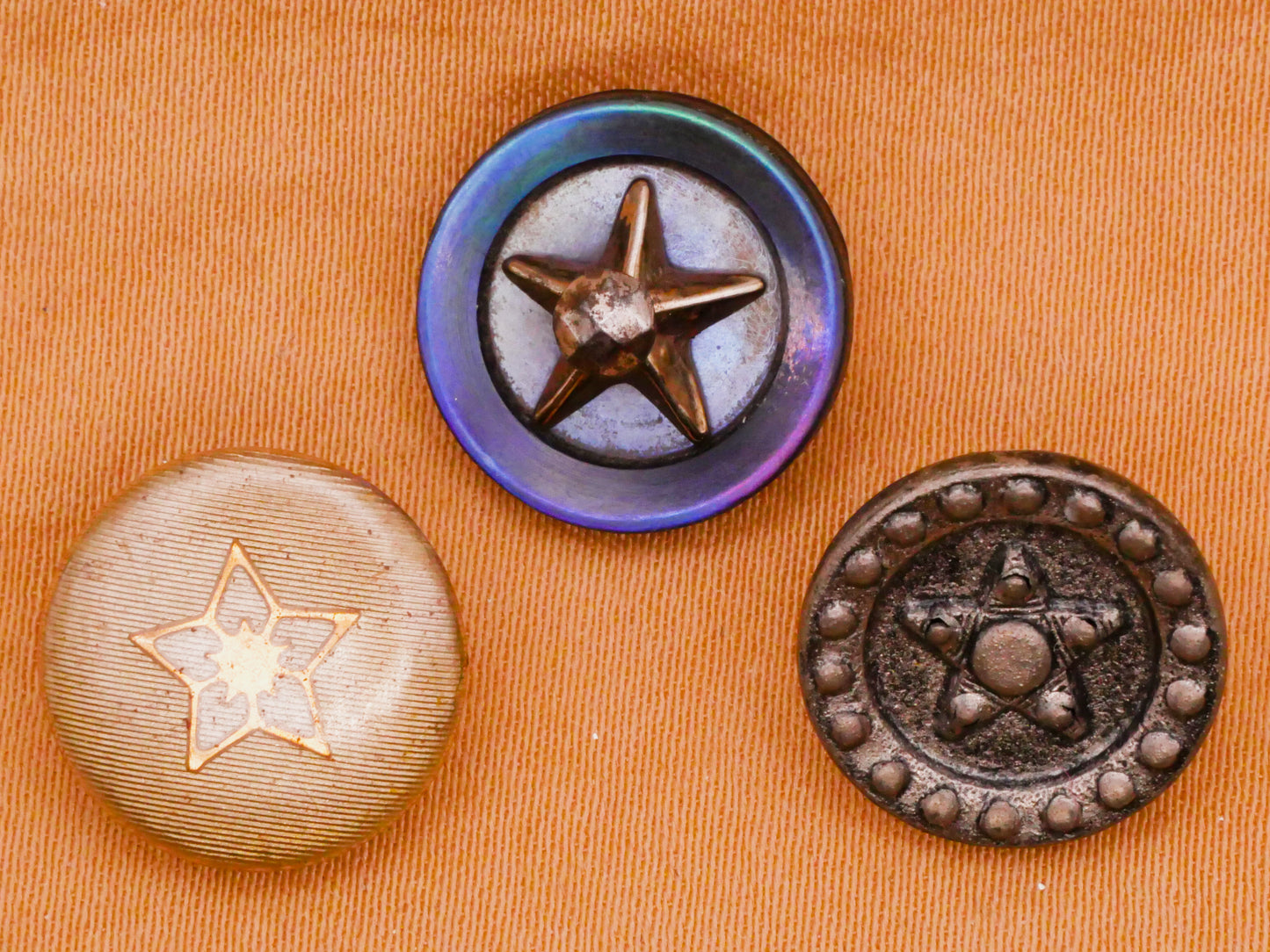 Star Motif Center Small Button Various 13-14mm