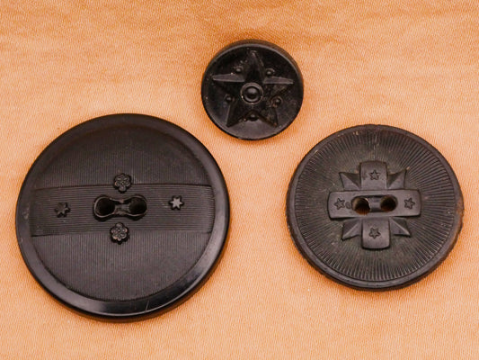 Star Design Antique Rubber or Composition Early Plastic Button Various 15-31mm