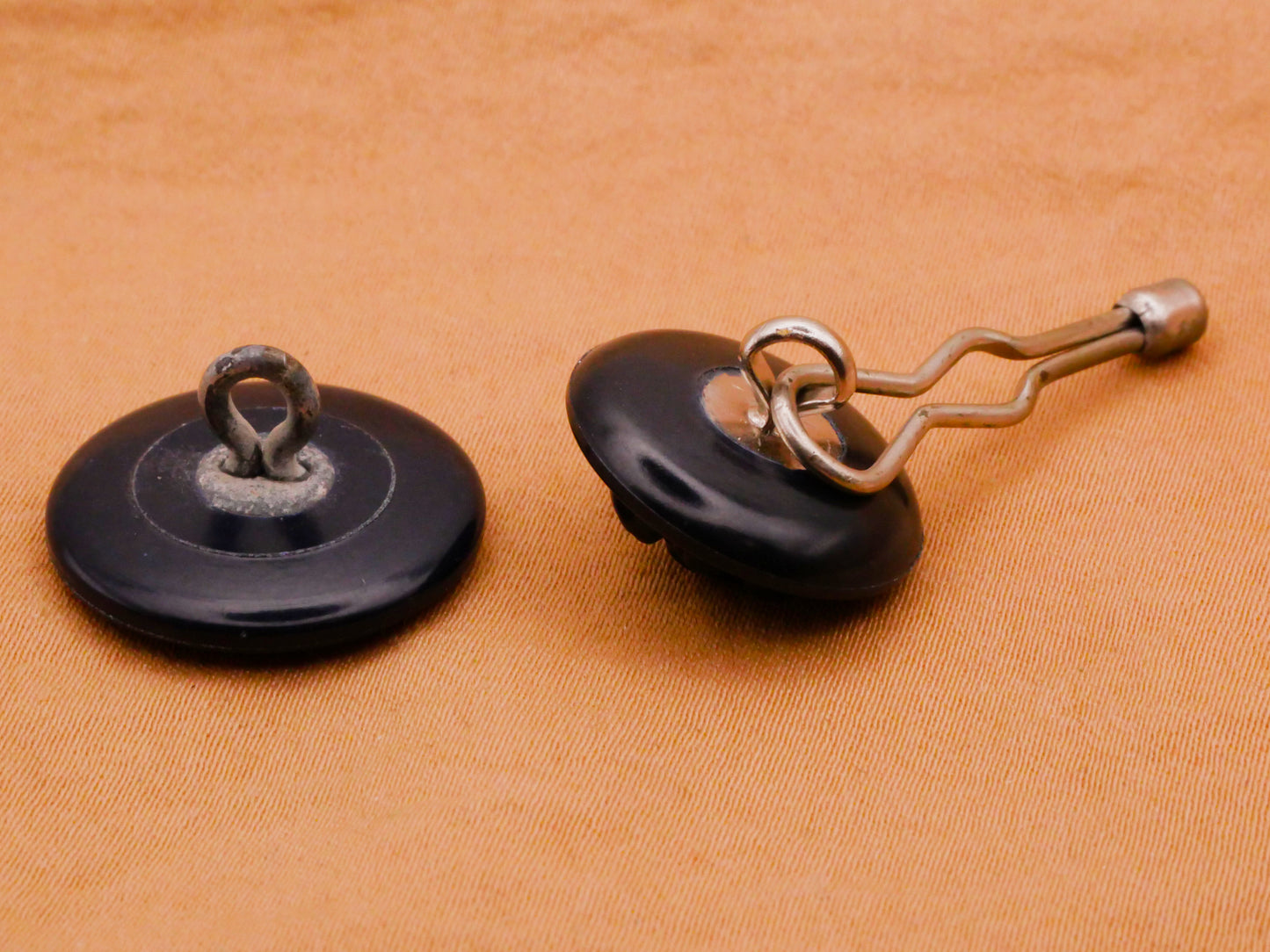 Anchor Design Military Early Plastic Button Various 18-20mm