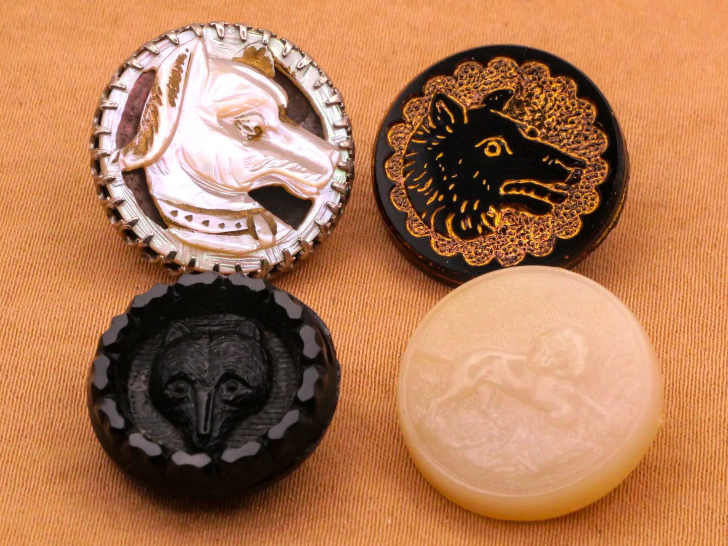 Canine Dog Wolf or Fox Button Various 17-19mm