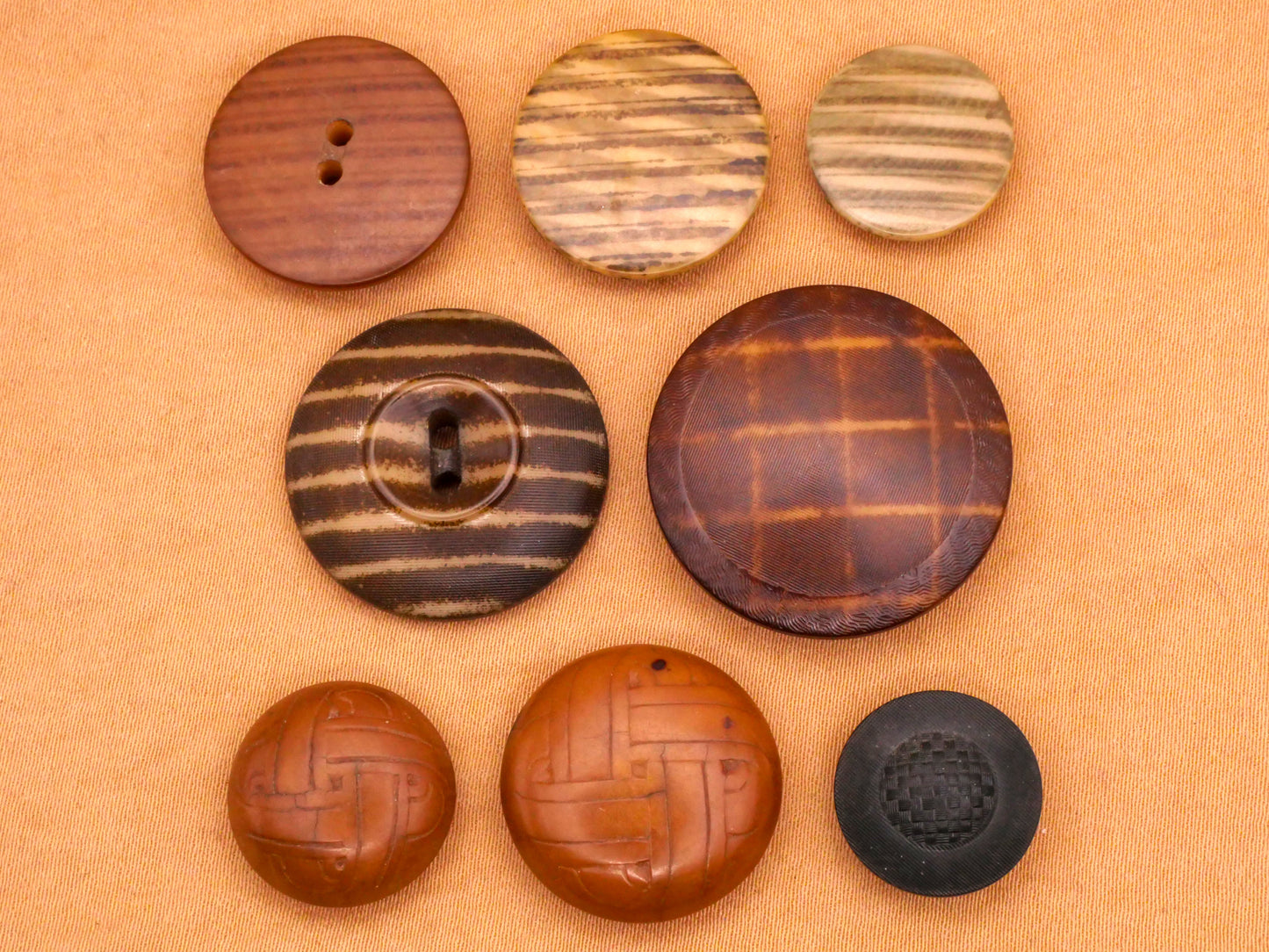 Plaid Stripes or Weaving Design Vegetable Ivory Tagua Nut Button Various 14-25mm