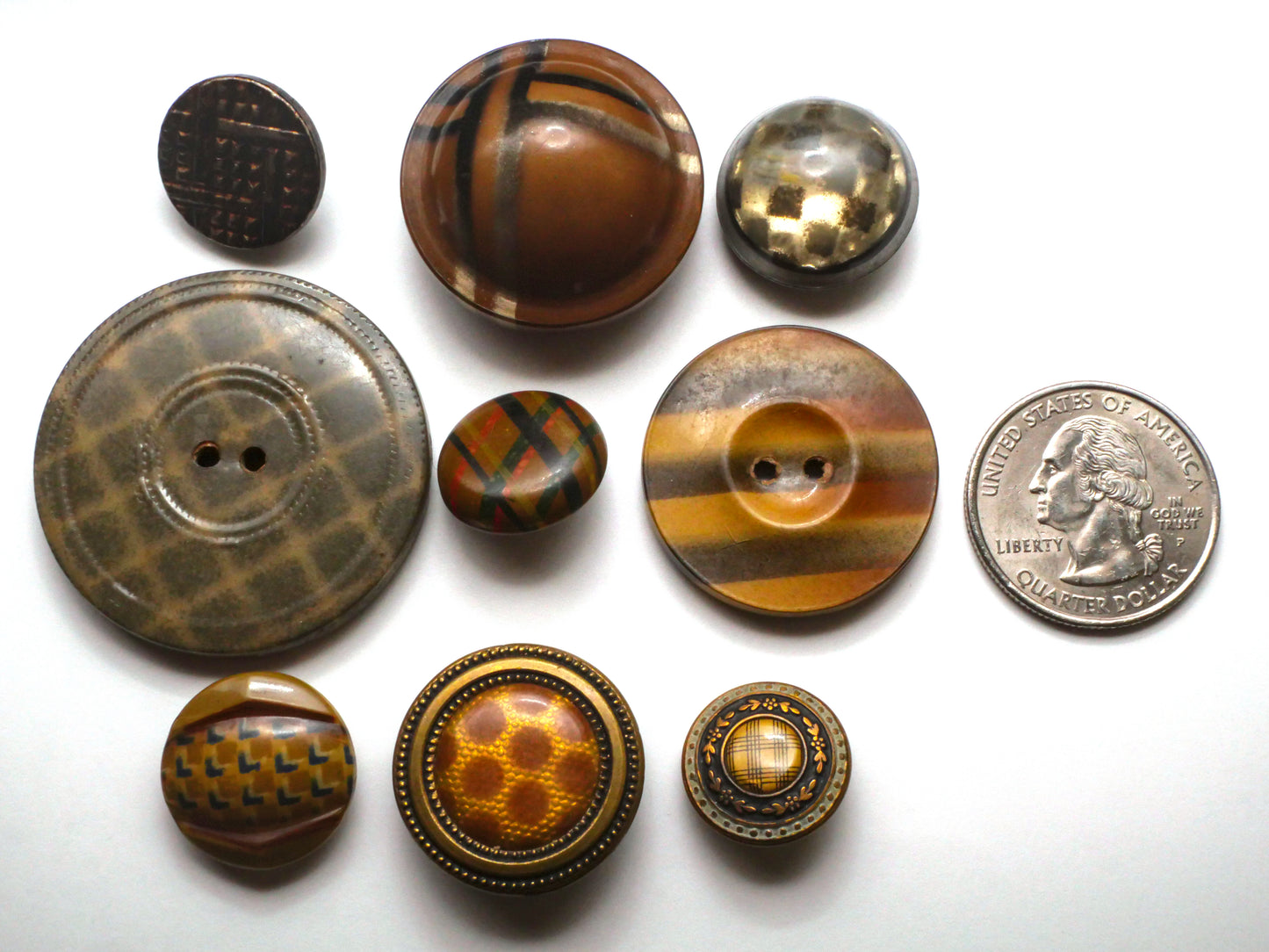 Patterns Plaid Stripe Dots Celluloid Early Plastic Button Various 16-37mm