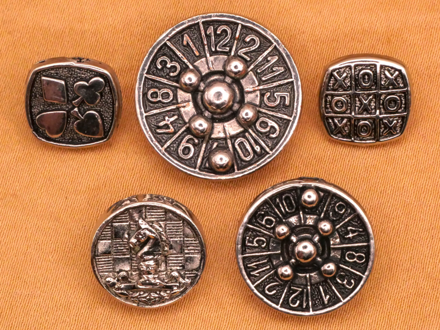 Games Gambling Silver Metallized Plastic Button Various 11-19mm