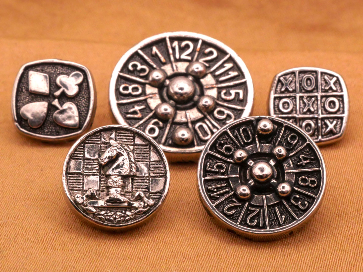Games Gambling Silver Metallized Plastic Button Various 11-19mm