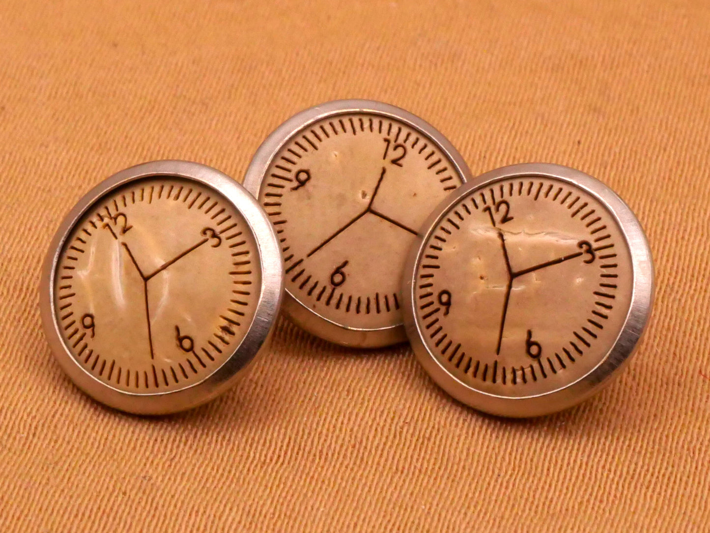 Clock Face Coconut Shell Silver Metal Set of Three Buttons 12mm
