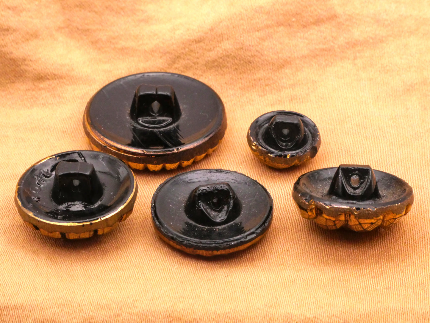 Gold Luster Texture Black Glass Button Various 12-23mm