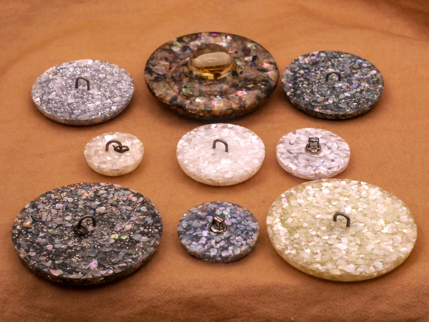 Glitter White or Gray Embedded Resin Plastic Vintage Button Various 15-38mm