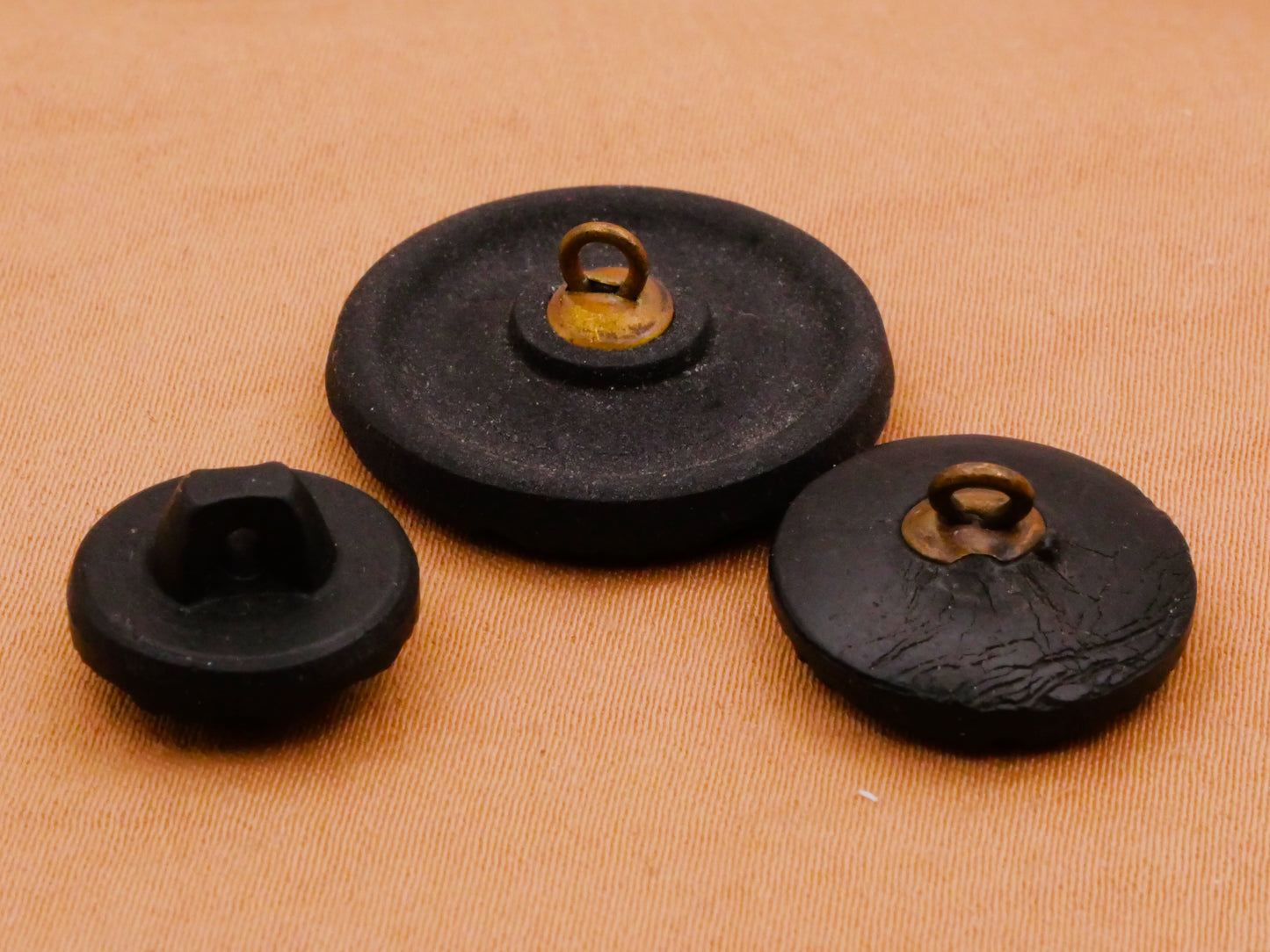 Texture Matte Black Glass Vintage Button Various 13-22mm