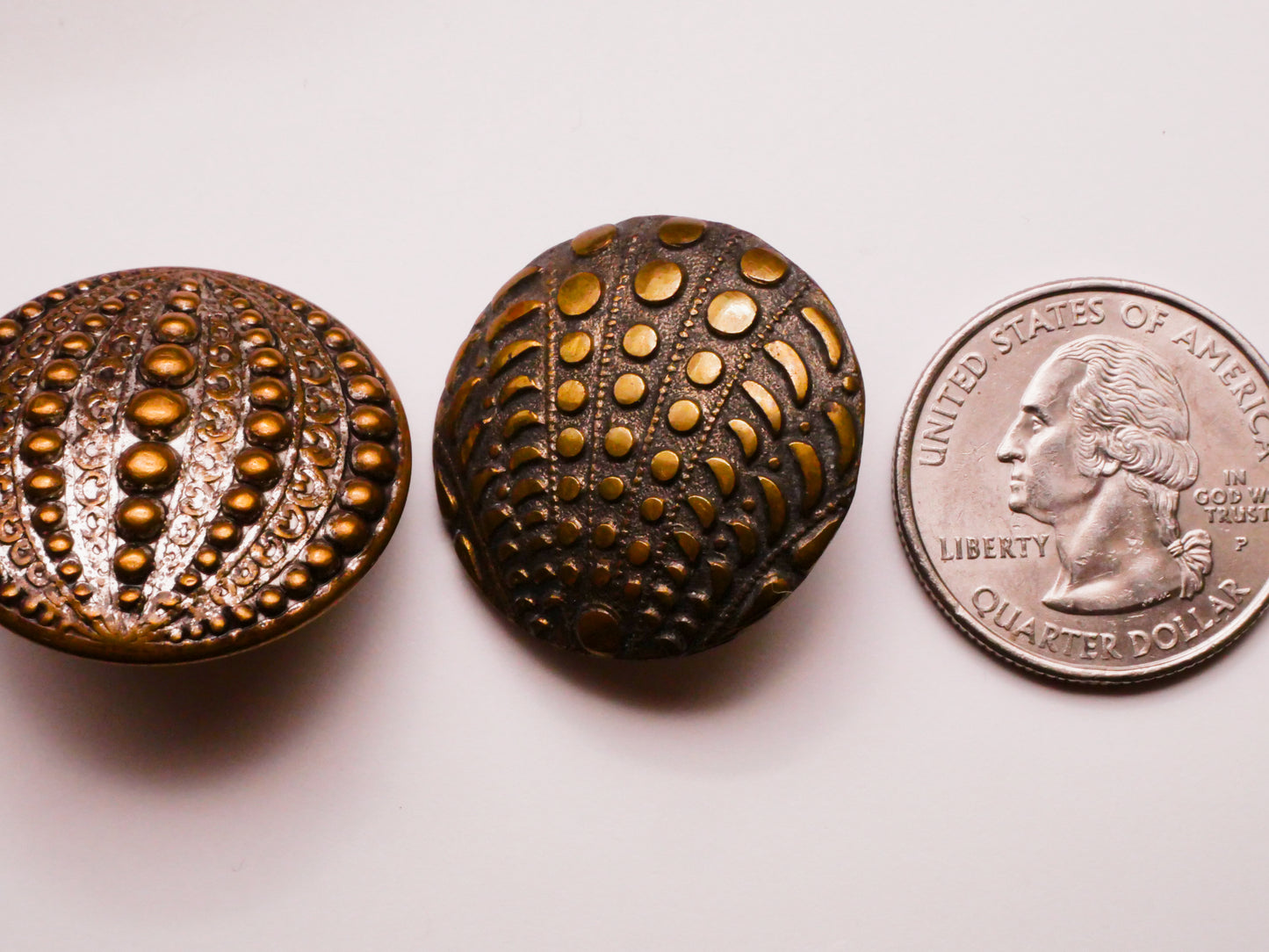Graduated Dots Rays Lines Victorian Metal Button Various 26-28mm