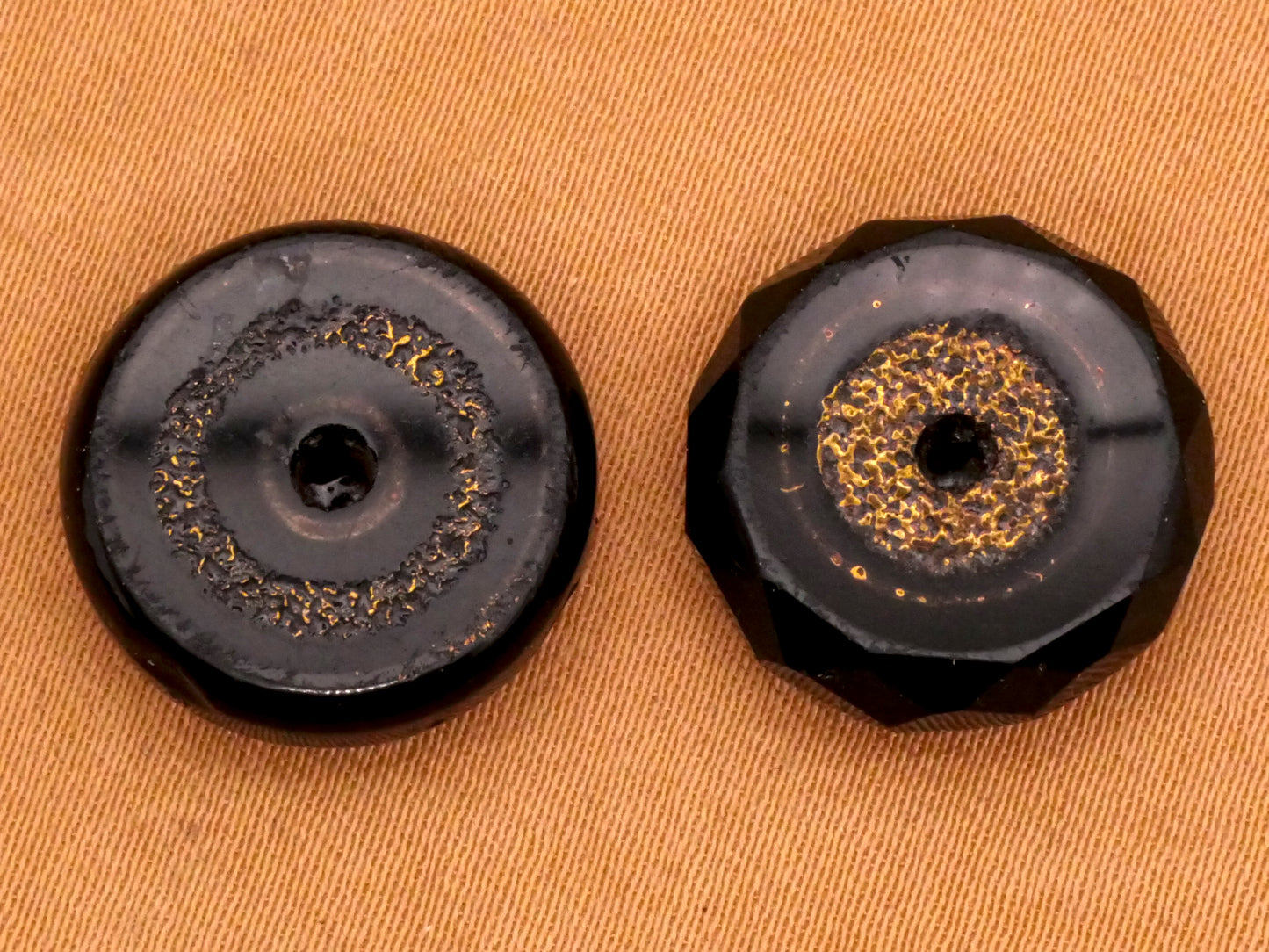 Textured Gold Ring Black Glass Whistle Button Various 15-16mm