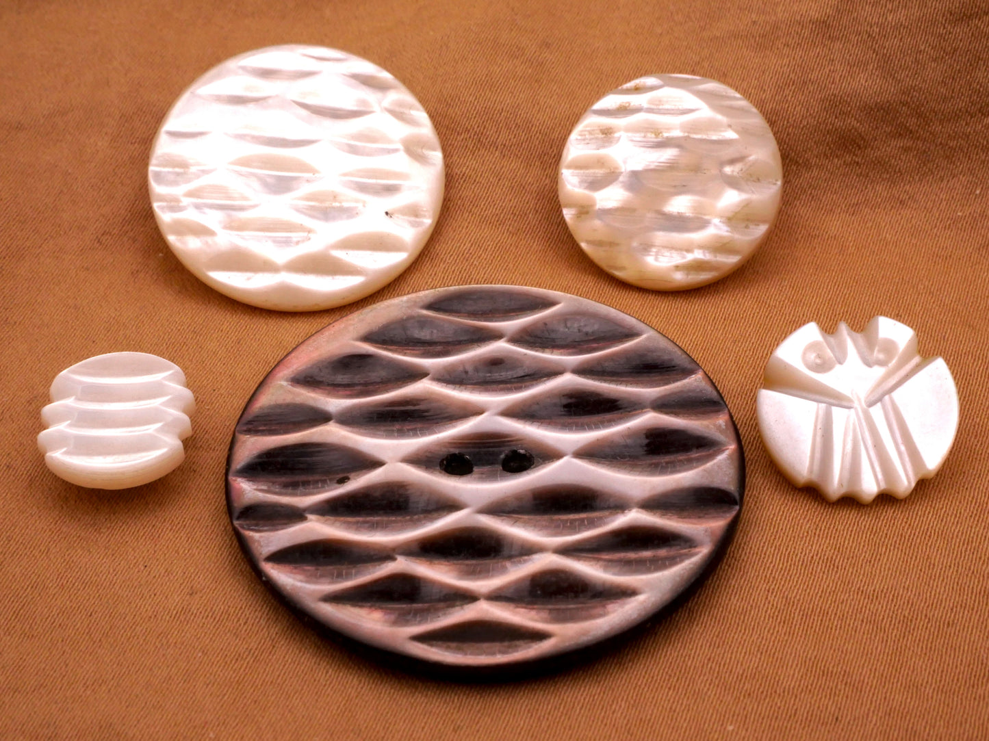 Tribal Look Carved Mother of Pearl Shell Button Various 12-37mm