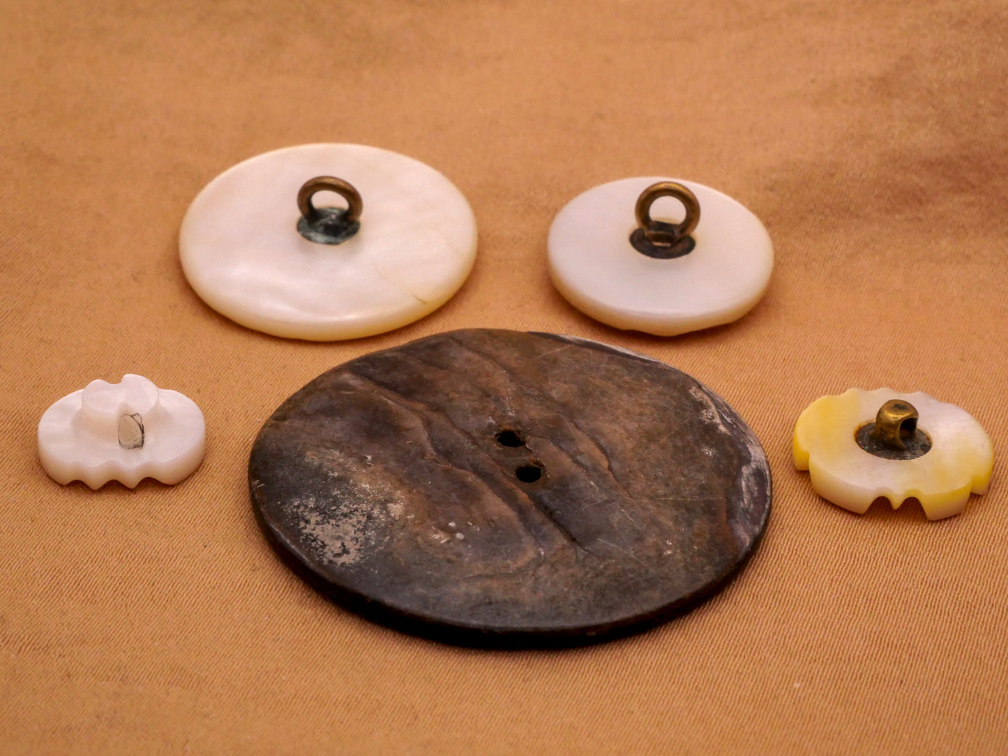 Tribal Look Carved Mother of Pearl Shell Button Various 12-37mm