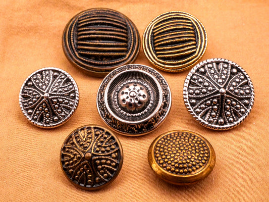 Texture Vintage Metal Button Various 15-22mm