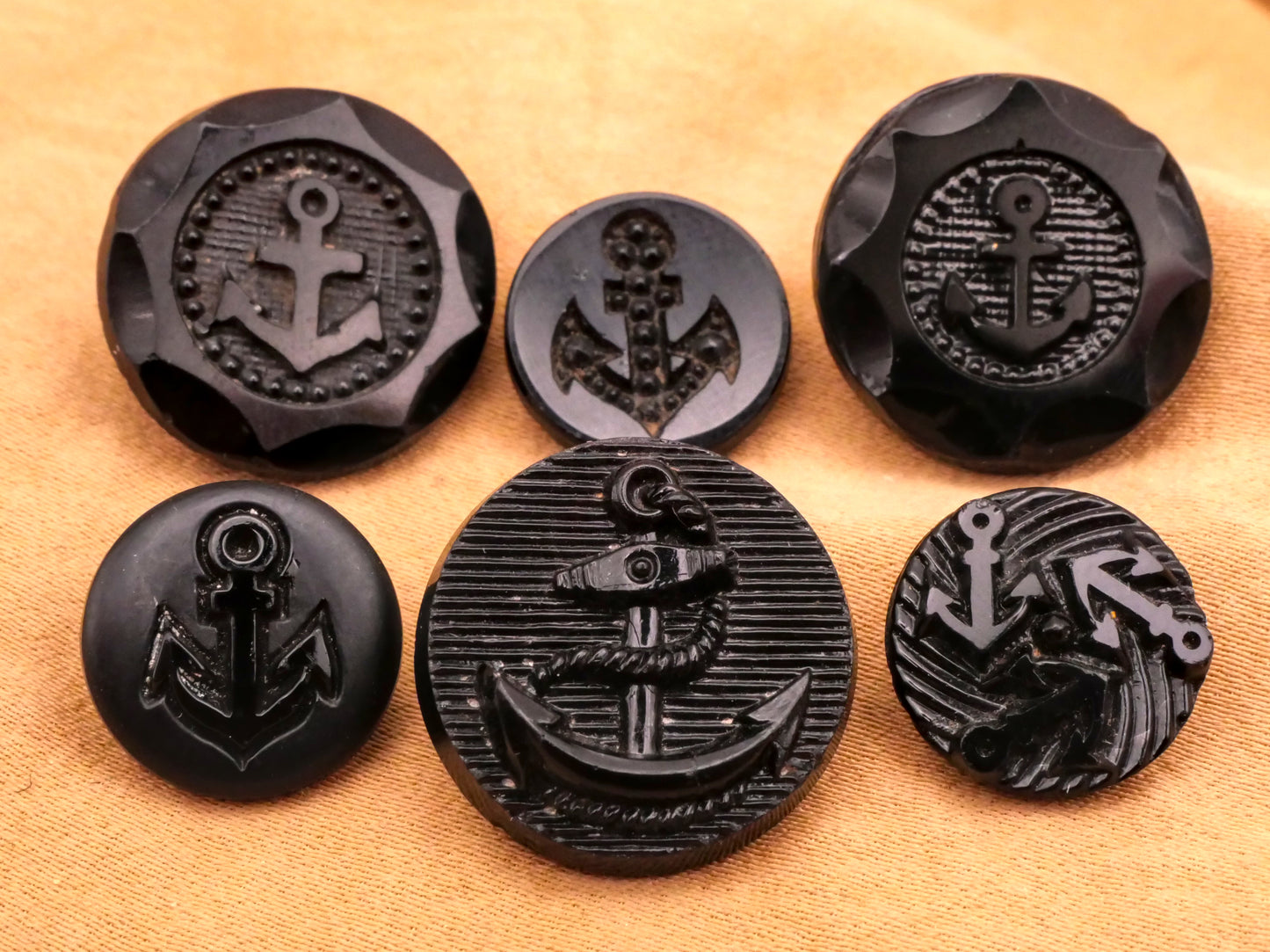 Anchor Nautical Black Glass Button Various 14-19mm