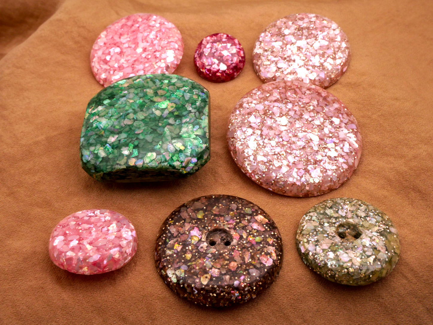 Crushed Shell Glitter Resin Vintage Pink or Green Button Various 15-35mm