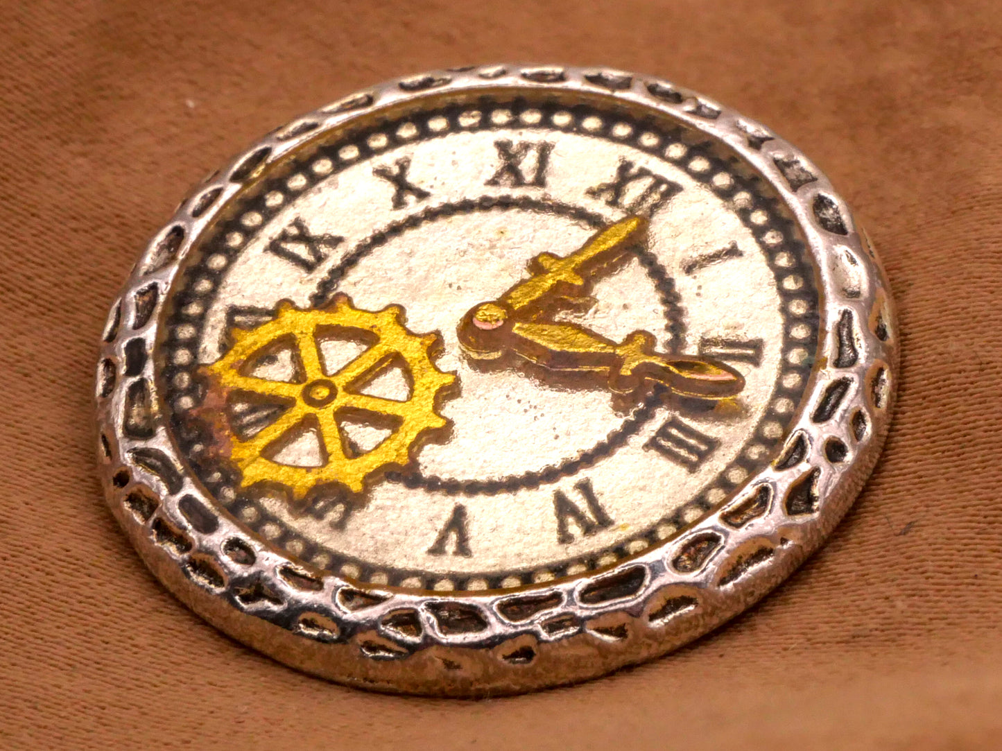 Clock Gear Junque Look Metal Resin Button 29mm