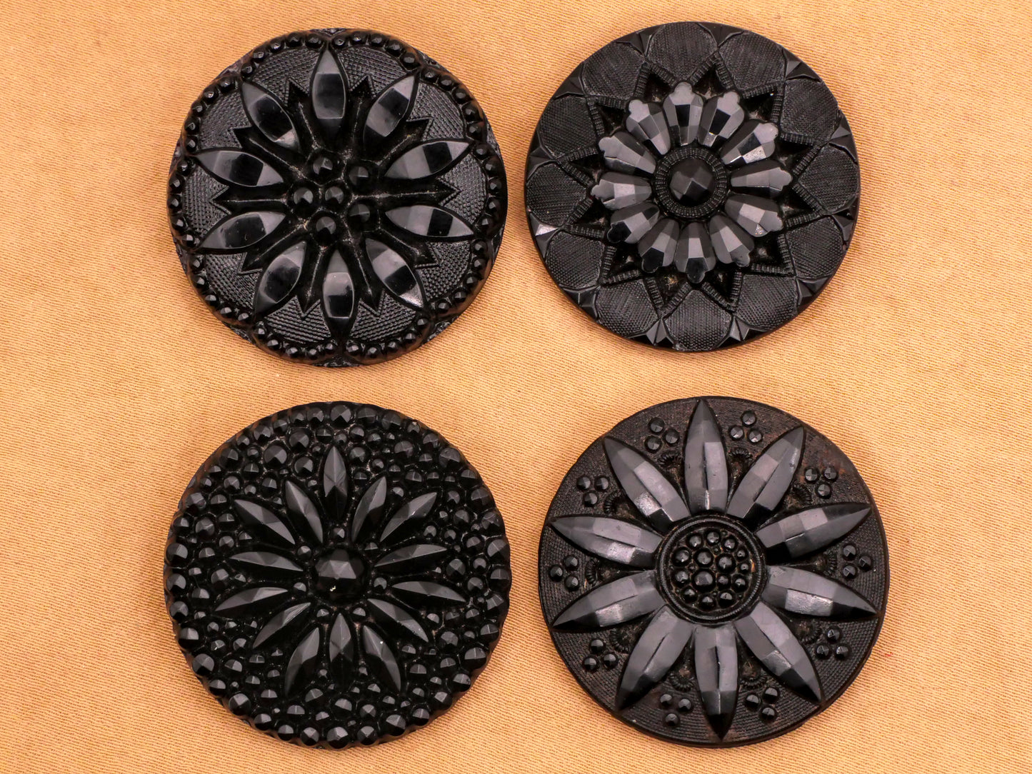 Flowers Textures Black Glass Large Button Various 32-33mm