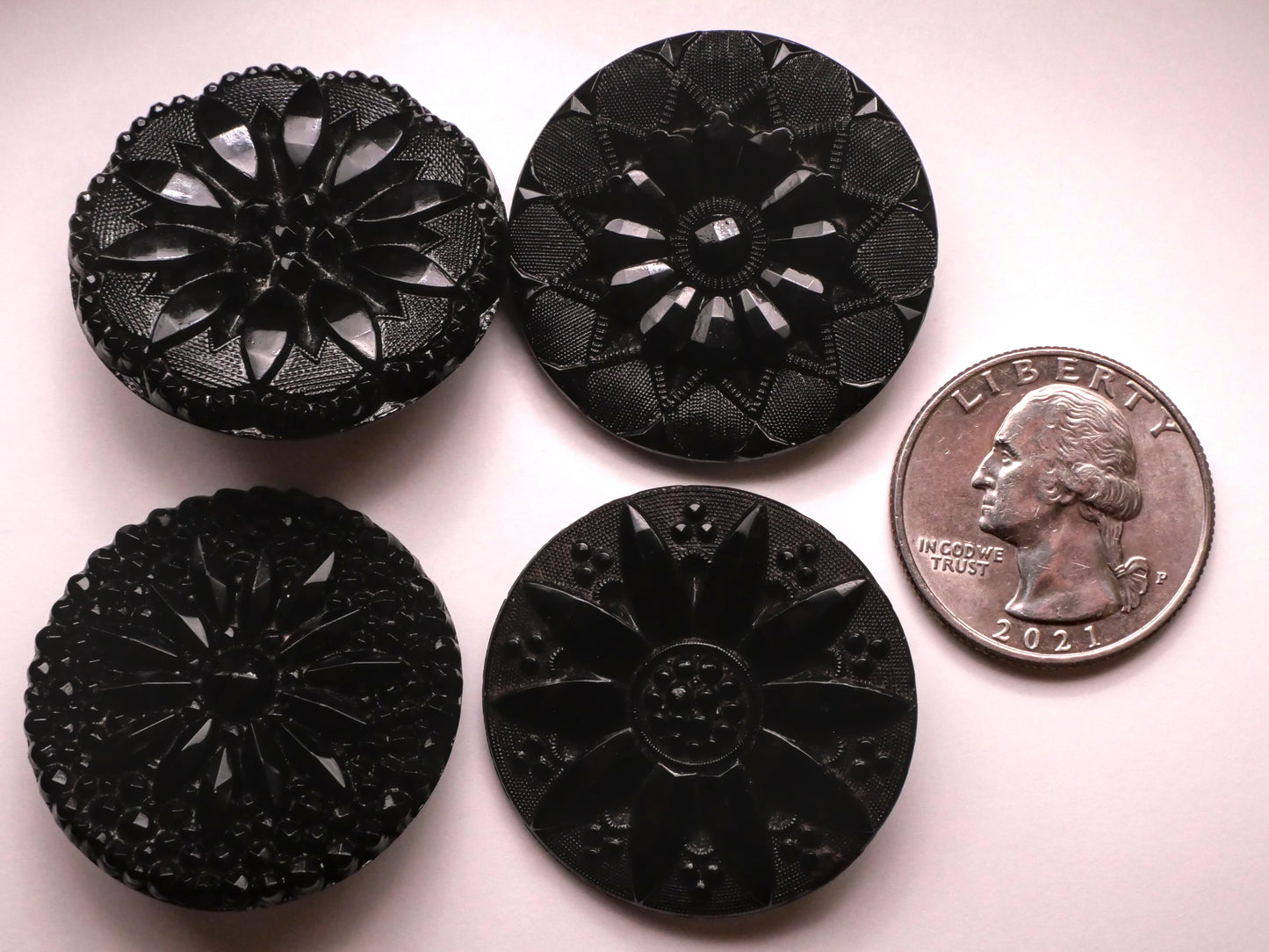 Flowers Textures Black Glass Large Button Various 32-33mm