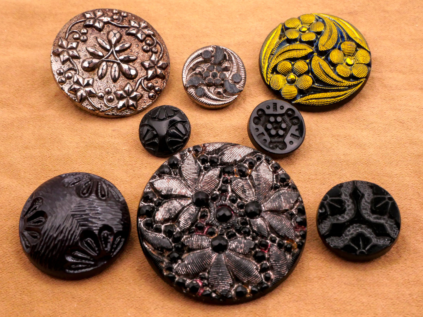 Triad Flower Leaf Design Black Glass Button Various 10-28mm