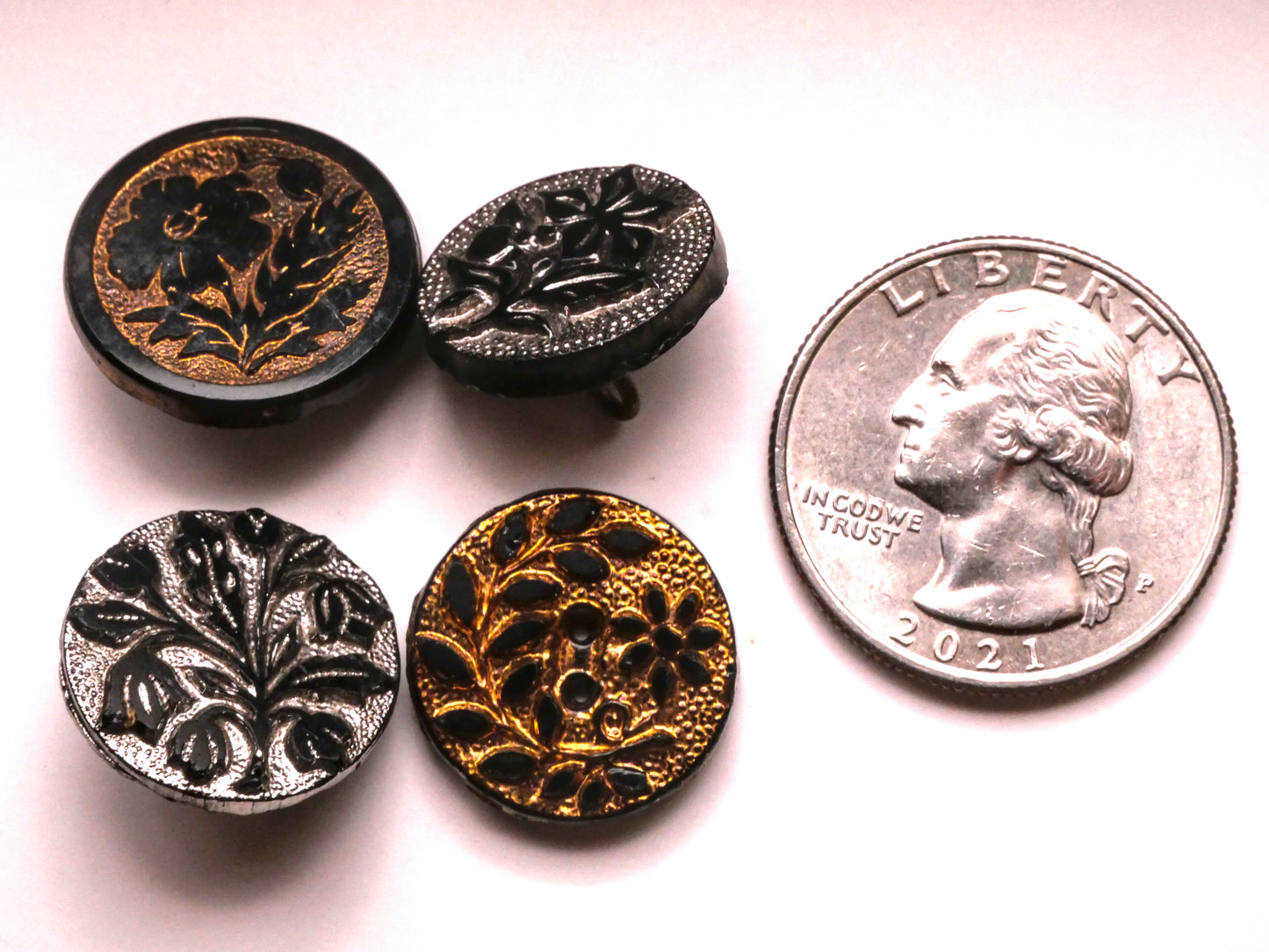 Flower Metallic Luster Black Glass Button Various 16-19mm