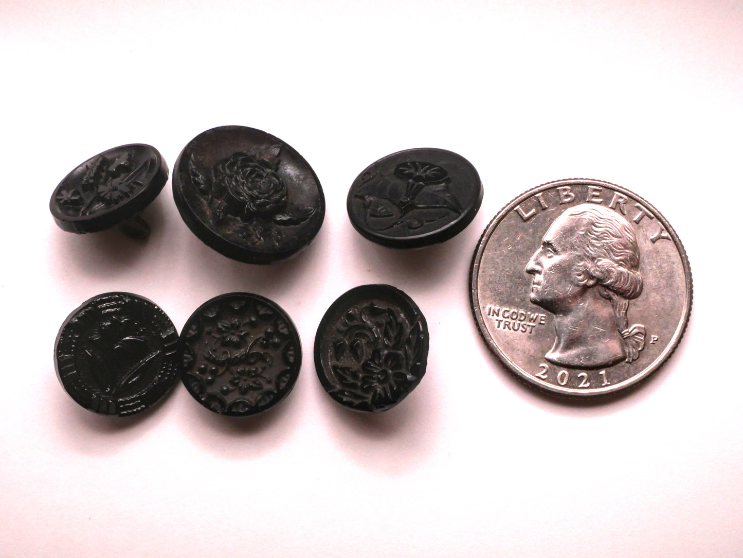 Flower Intricate Details Black Glass Button Various 14-17mm