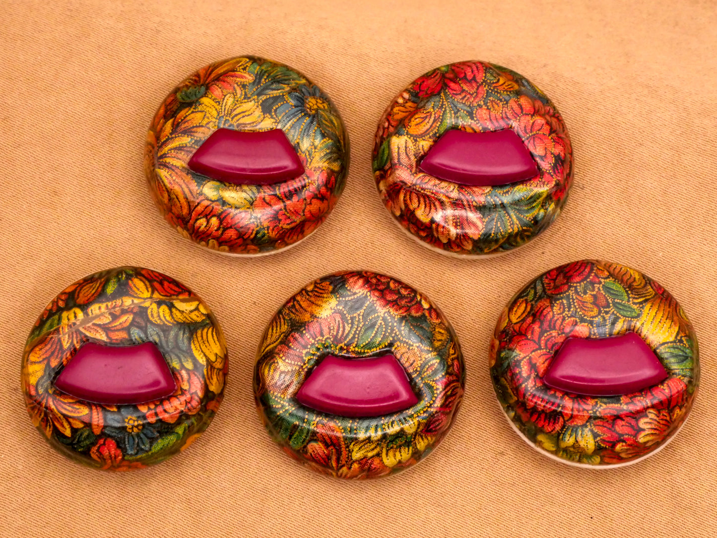 Flower Wallpaper Look Magenta Pink Celluloid Early Plastic Button Various 23mm