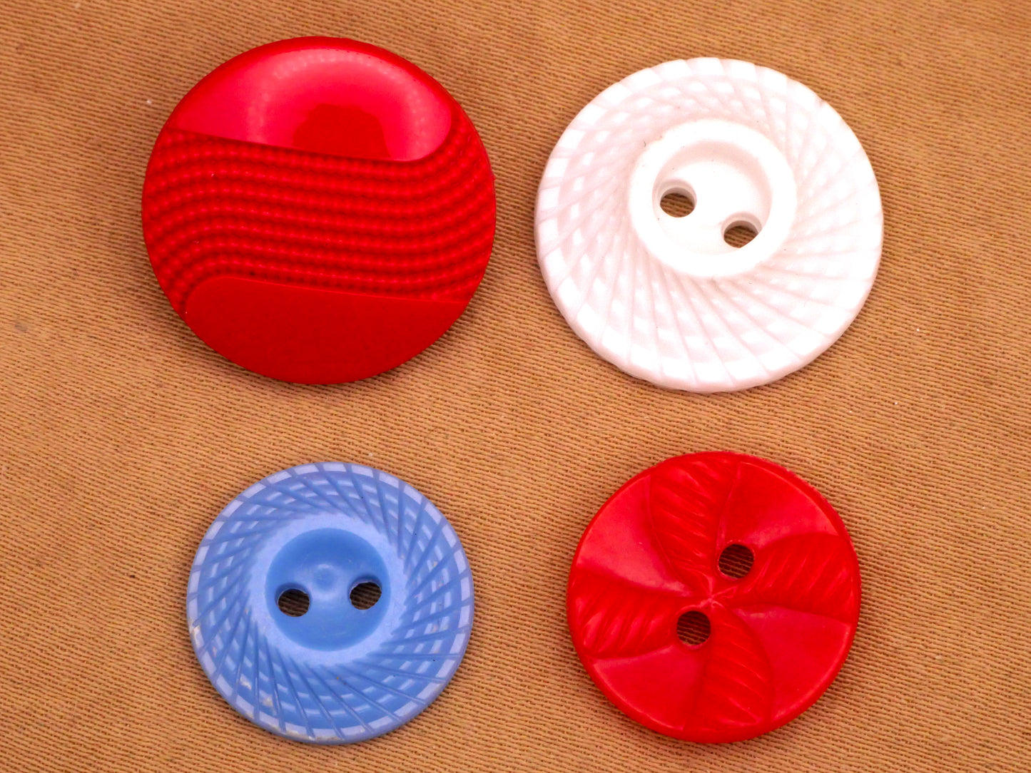Rope Texture Vintage Plastic Button Various 15-19mm