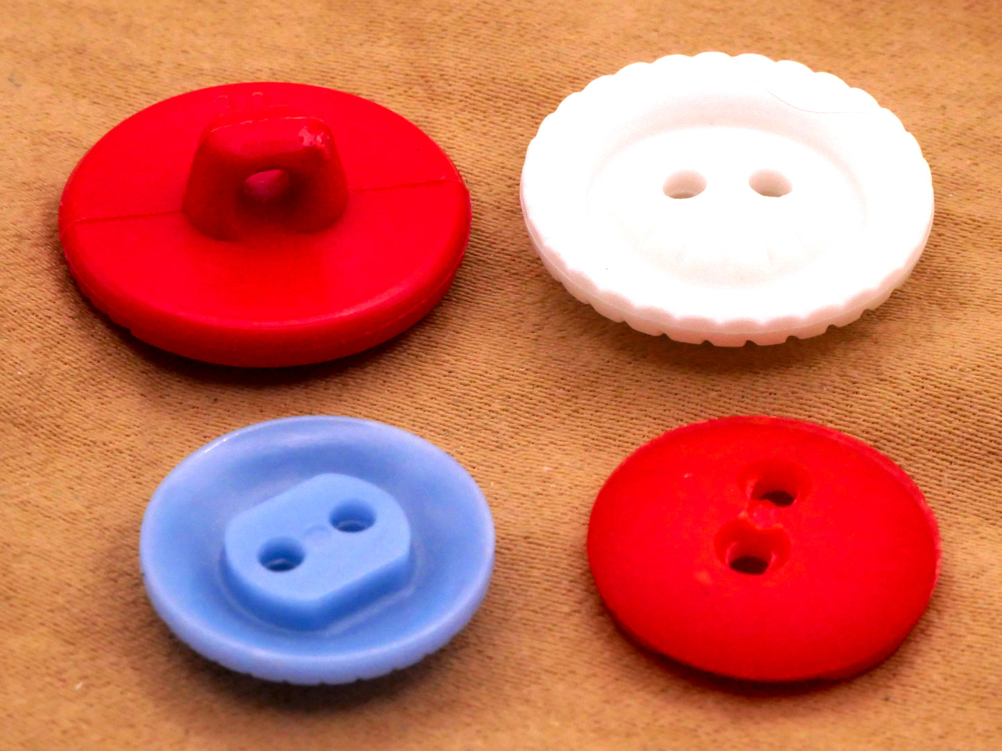 Rope Texture Vintage Plastic Button Various 15-19mm
