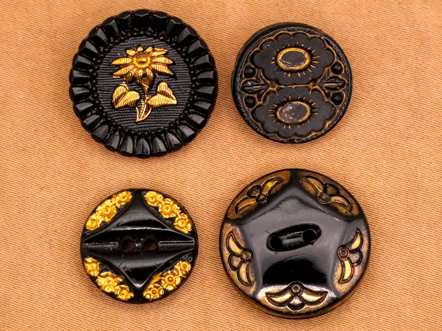 Flower Black Gold Glass Button Various 14-18mm