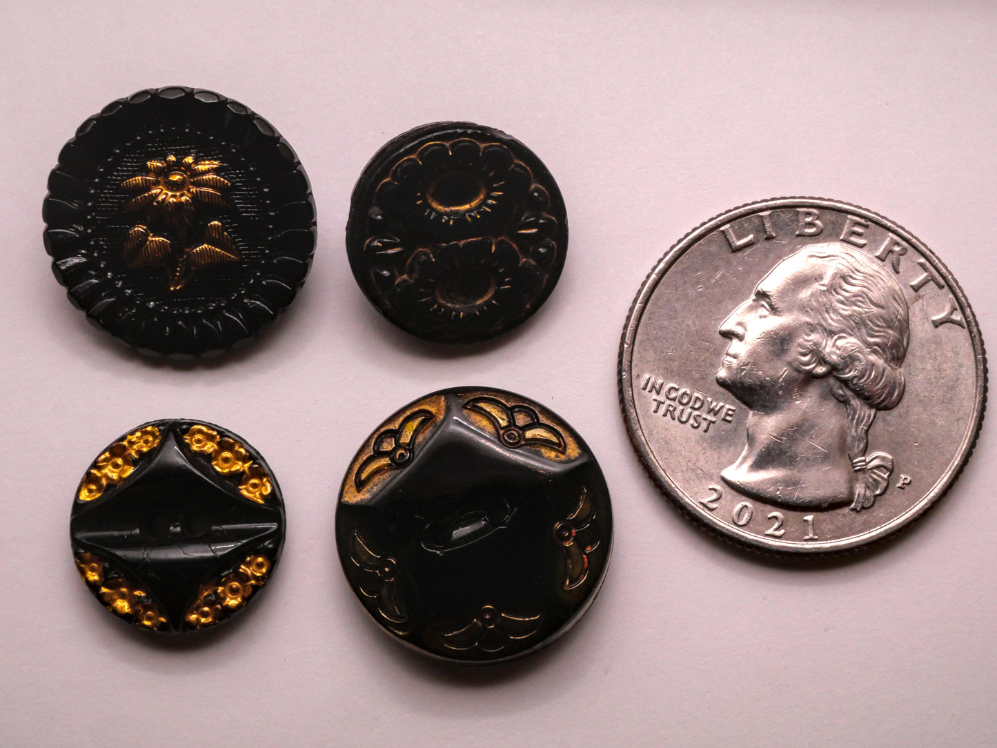 Flower Black Gold Glass Button Various 14-18mm