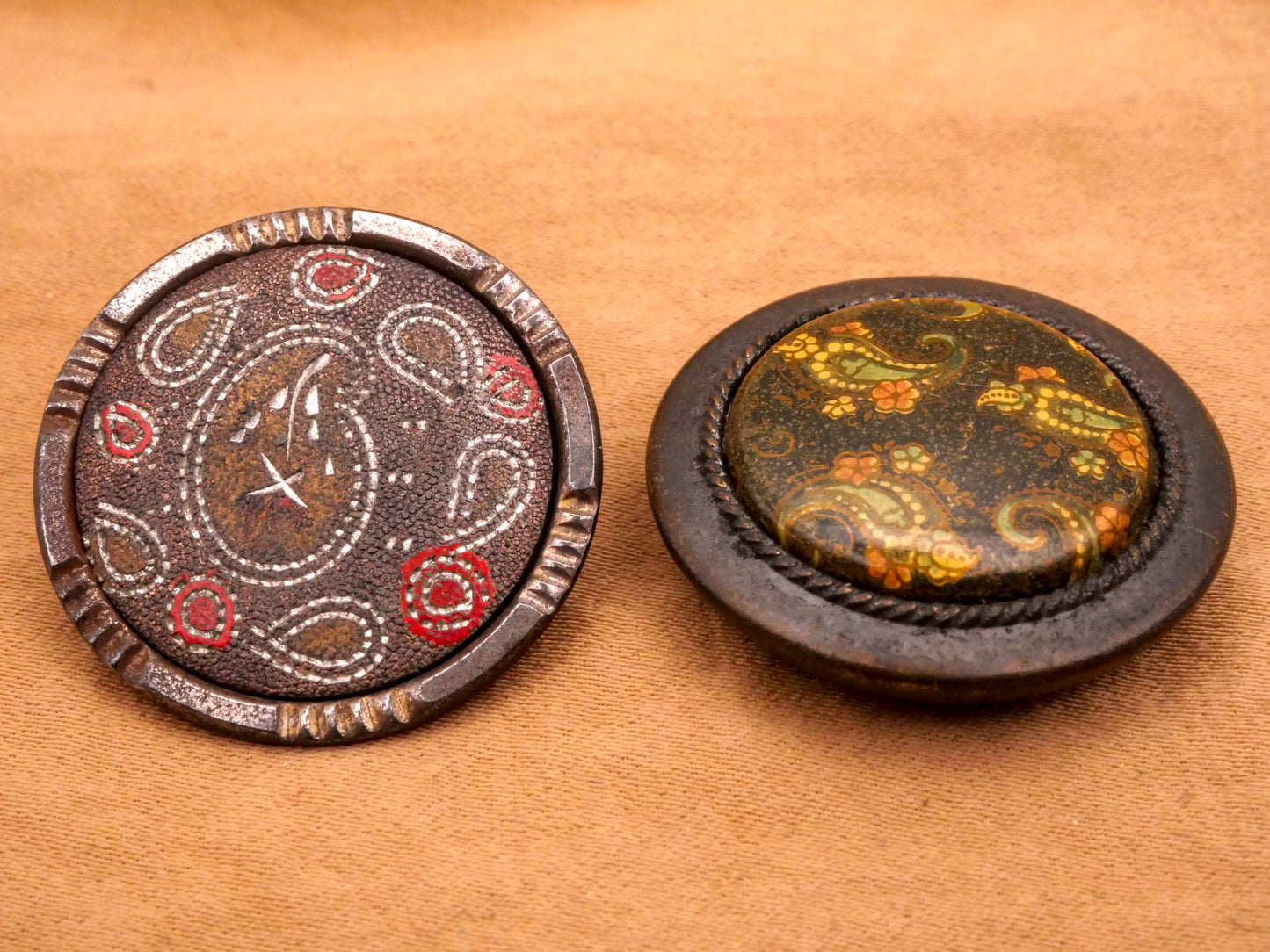 Paisley Hippie Metal Antique Button Various 27-28mm